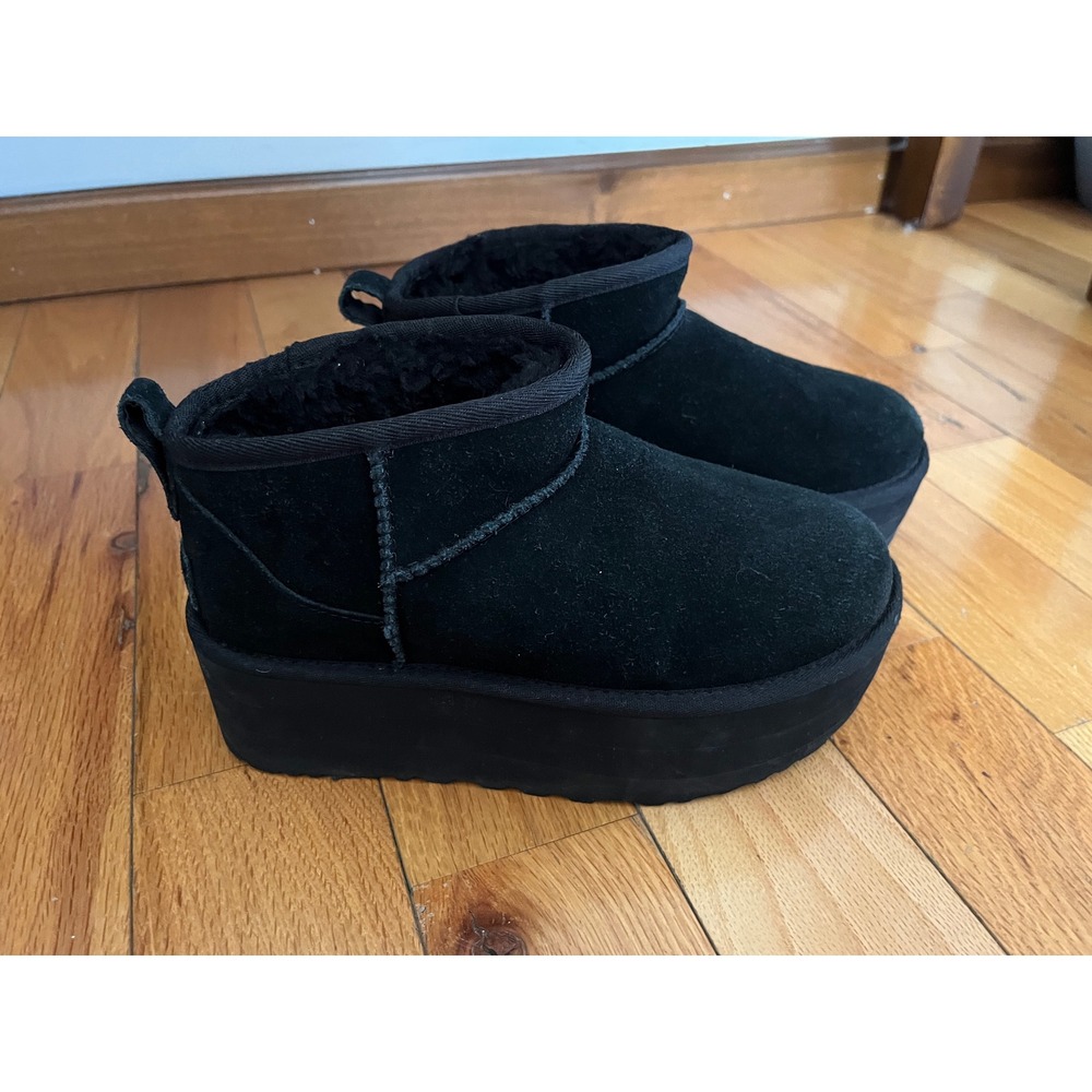 UGG Classic Ultra Mini Platform Black Size 5